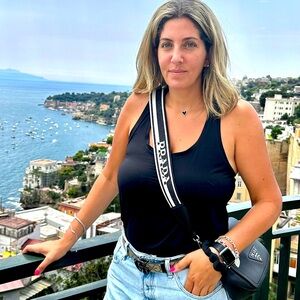 Meet your Posher, Melanie